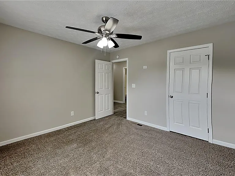 658 Castlebrooke Way — Photo 15