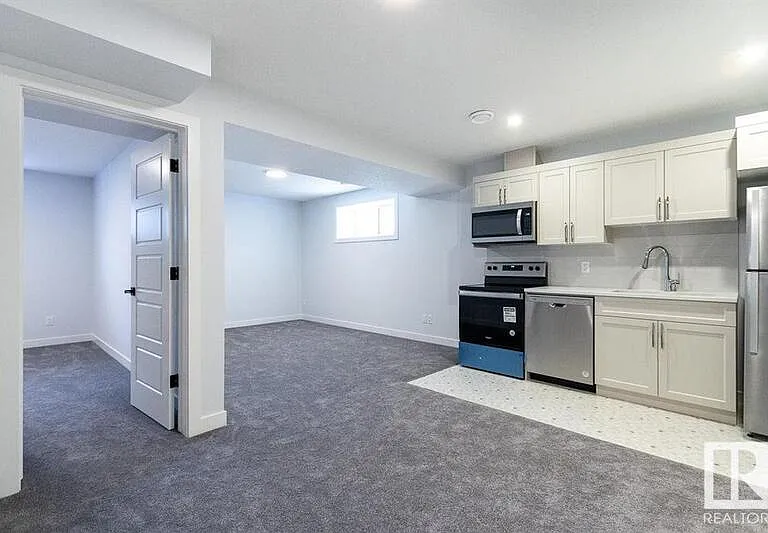 32 Rosewood Way #BASEMENT — Photo 7
