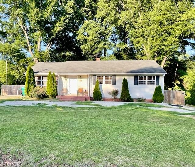 1st image of 222 Island Dr