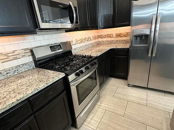 4th image of 6420 Amber Nicole Ln