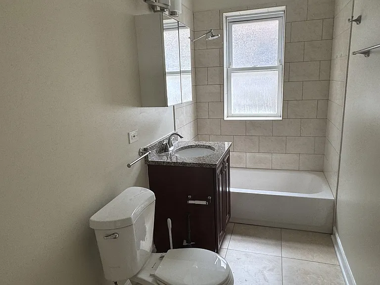 4950 N Christiana Ave #1 — Photo 9