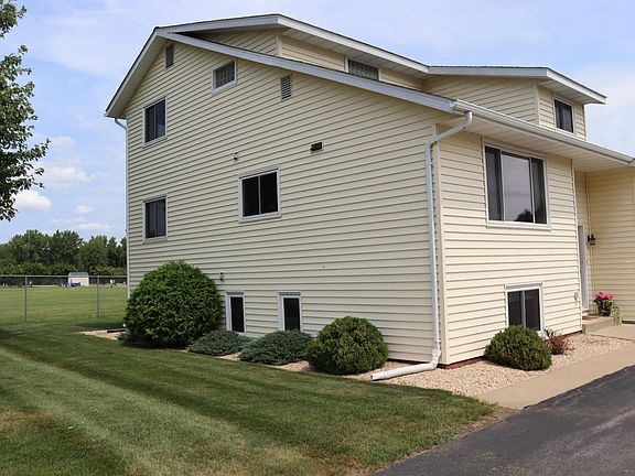 3rd image of 1304 McNally Dr #A