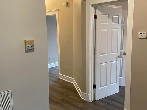 2nd image of 6228 S Greenwood Ave #3N