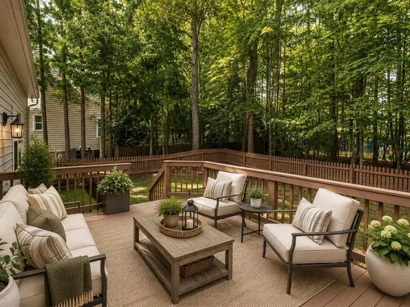 8608 Barrett Hall Ln, Wake Forest, NC 27587