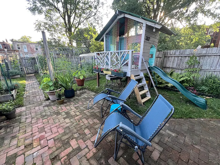 3817 Lafayette Ave — Photo 43