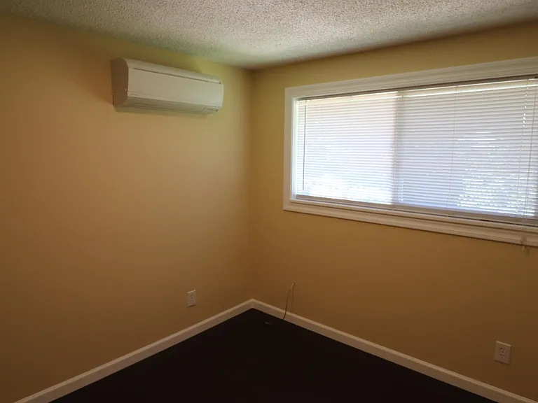1203 E Guiberson St — Photo 6