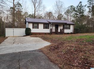 622 Jackson Ave W, Oneonta, AL 35121