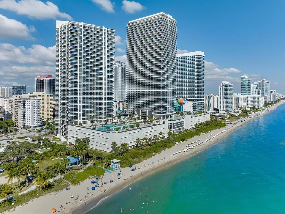 1800 S Ocean Dr #3109