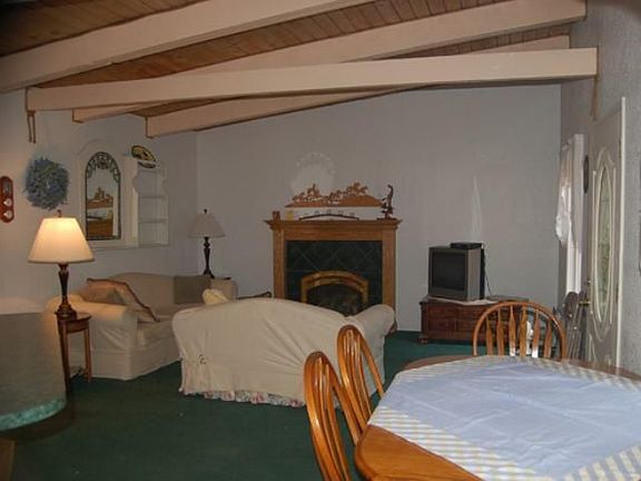 2nd image of 1257 Peninsula Dr