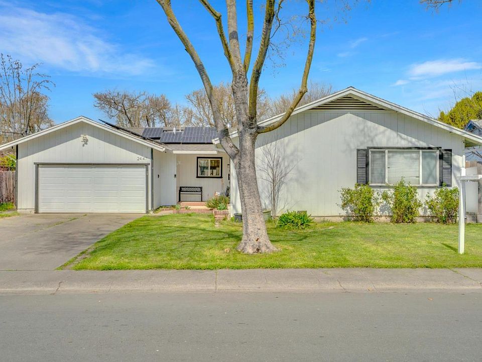 1st image of 2447 Calhoun Way
