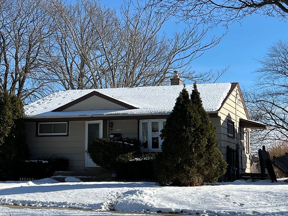 2nd image of 5946 N 65th St