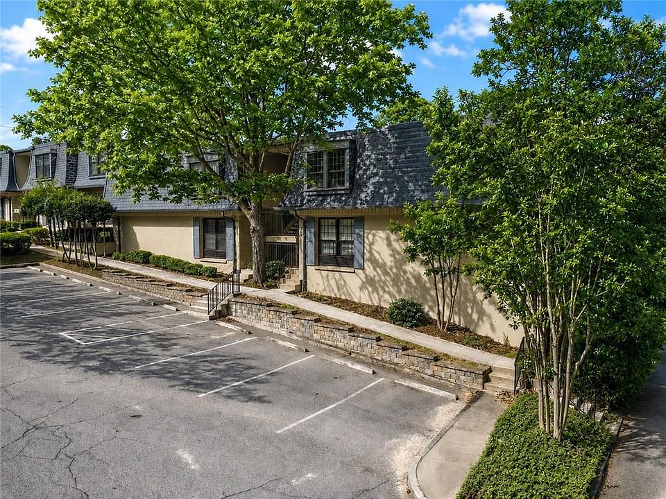 1st image of 53 La Rue Pl NW