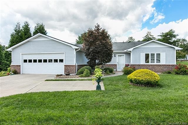 1st image of 207 Dartcrest Dr