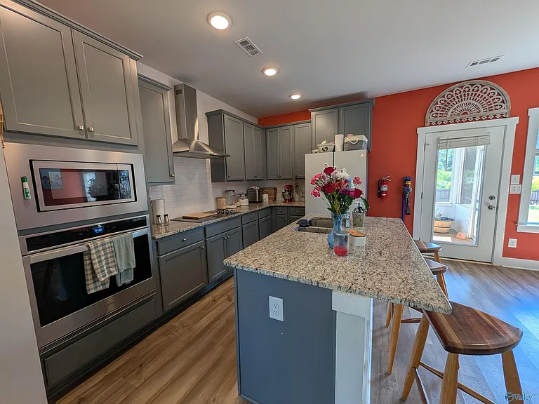4213 Textile Ln SW — Photo 5