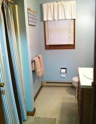 full bathroom