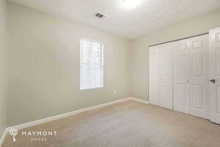 2211 Sandridge Pl SW — Photo 11