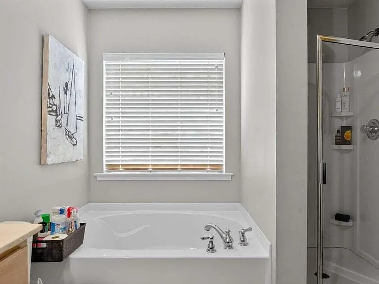 253 Milpass Dr — Photo 8