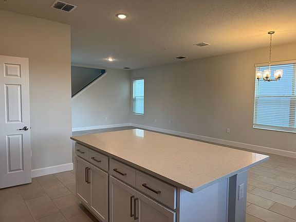 3rd image of 510 Belmond Dr