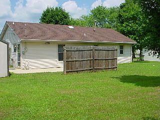 2nd image of 426 Glenview Dr