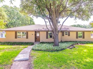 1814 Westminster Dr, Grand Prairie, TX 75050
