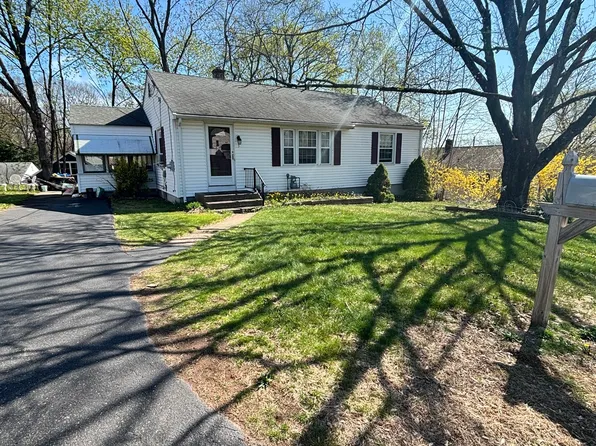 3 Elmwood Road, Wallingford, CT 06492