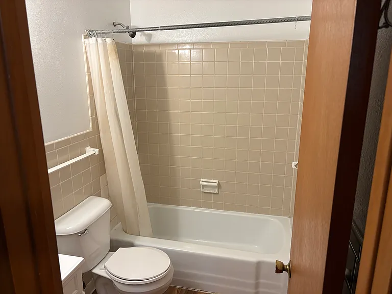 315 Prospect Ave #3 — Photo 5