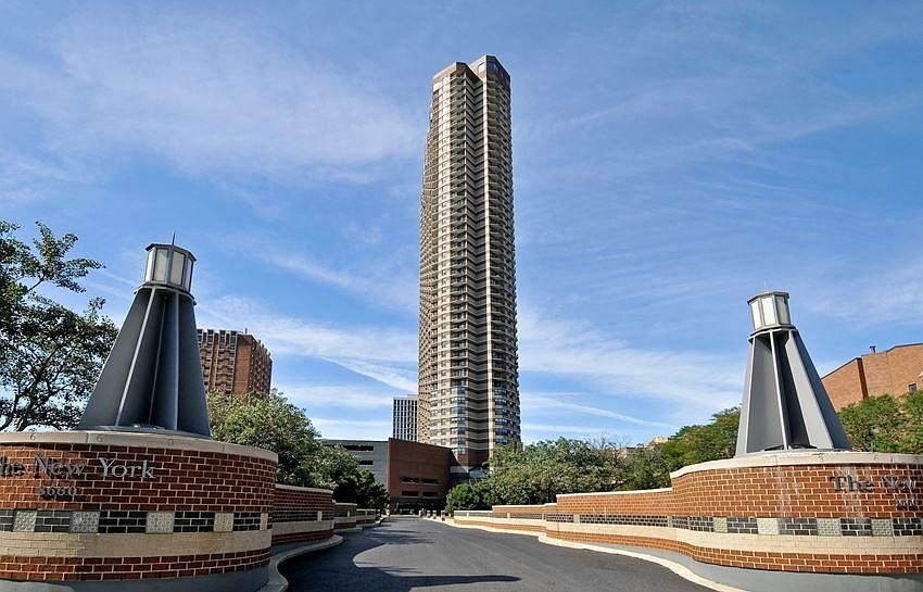 1st image of 3660 N Lake Shore Dr APT 2804