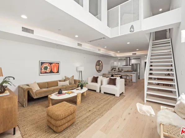 1140 N Formosa Ave APT 4, West Hollywood, CA 90046