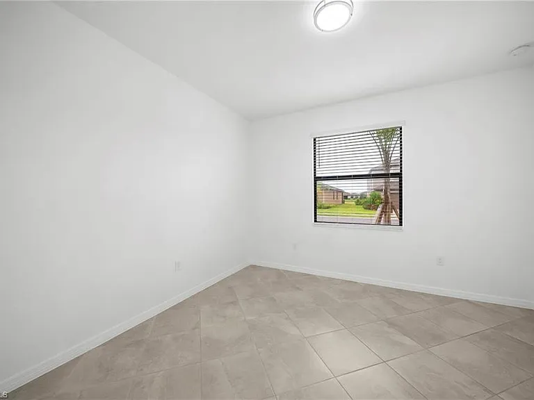 14836 Palamos Cir — Photo 20