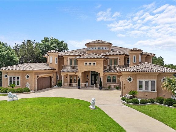 2nd image of 2314 Sunset Ridge Cir