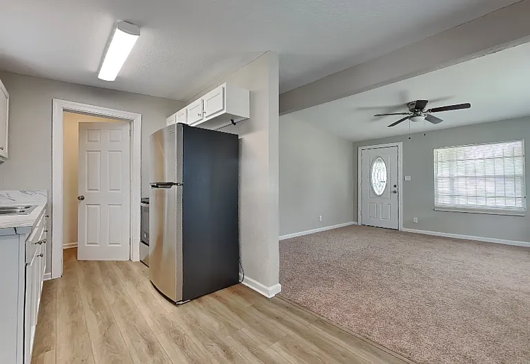 5306 Paris Ave — Photo 3