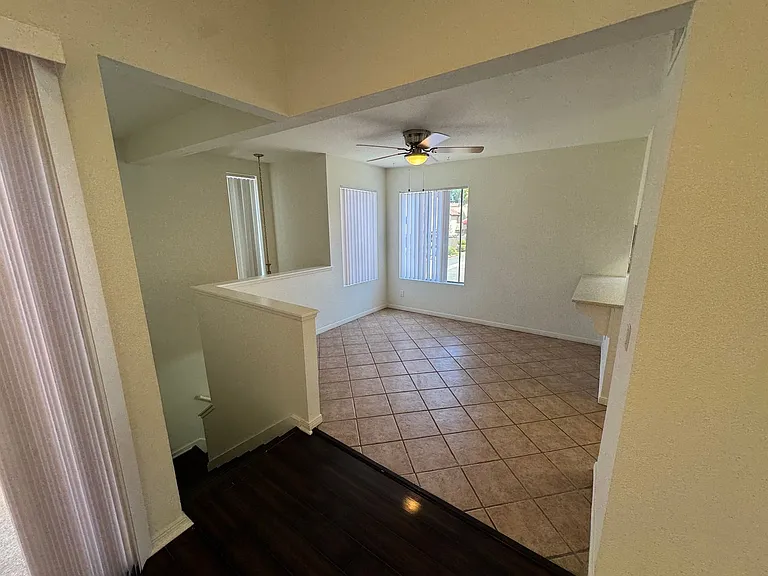 1380 E Washington Ave #38 — Photo 3