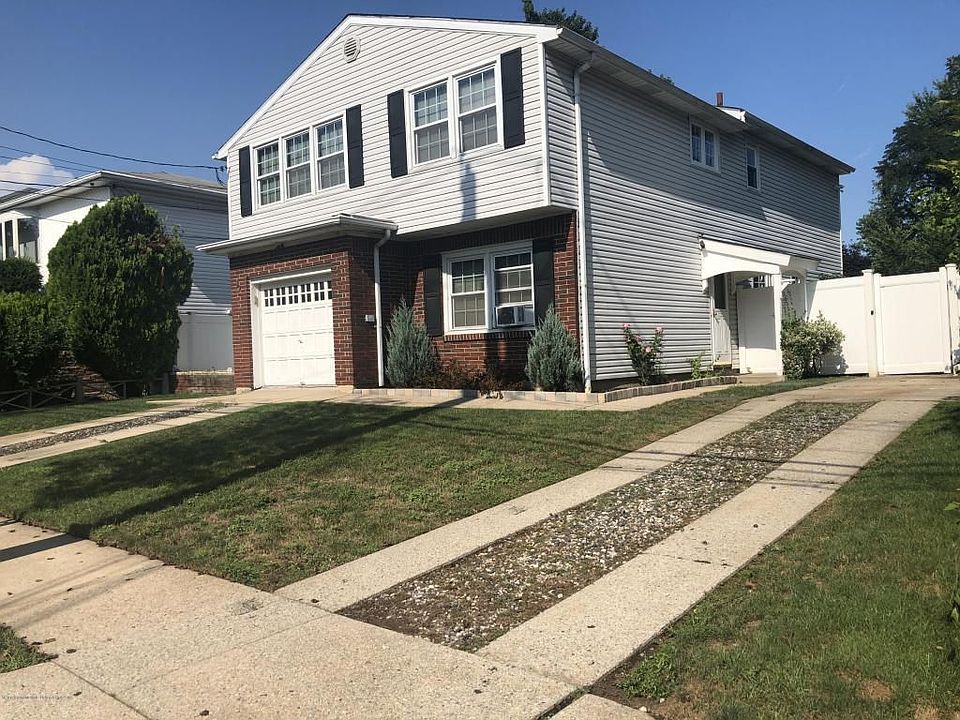1st image of 89 Clearmont Ave