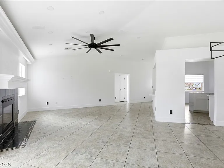 5204 Elm Grove Dr — Photo 22