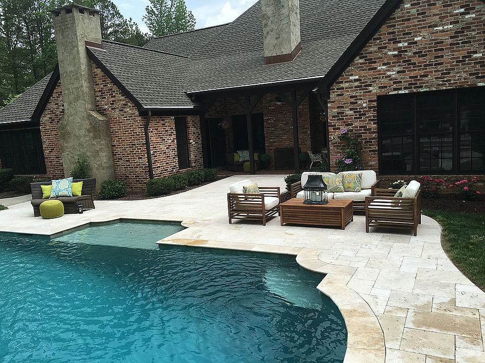2nd image of 980 Baron Rd