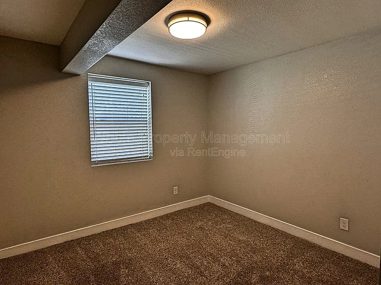 4720 Elm Ct — Photo 23