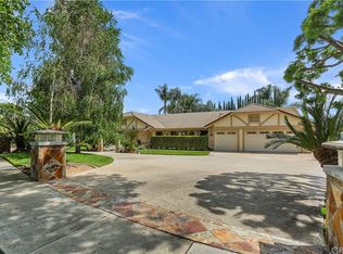 338 Paxton Ct, Upland, CA 91784