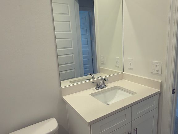 5th image of 11262 NW Blockbird Dr