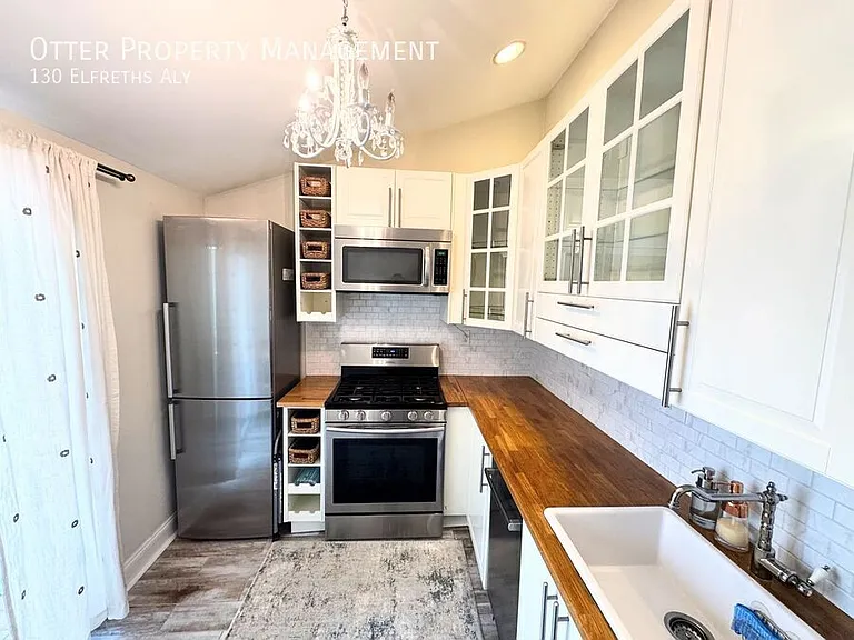 130 Elfreths Aly — Photo 15