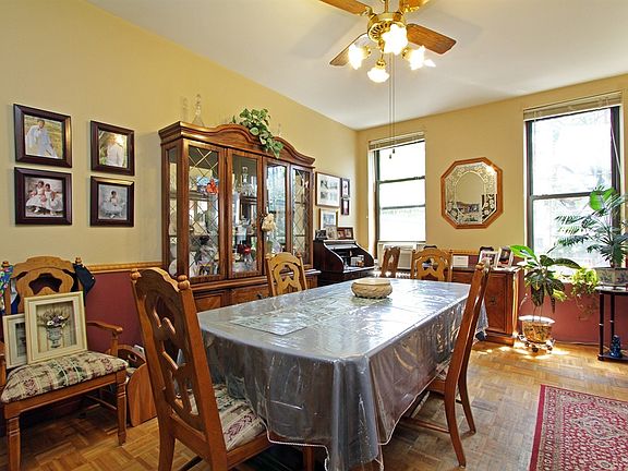 3rd image of 468 Sackett St
