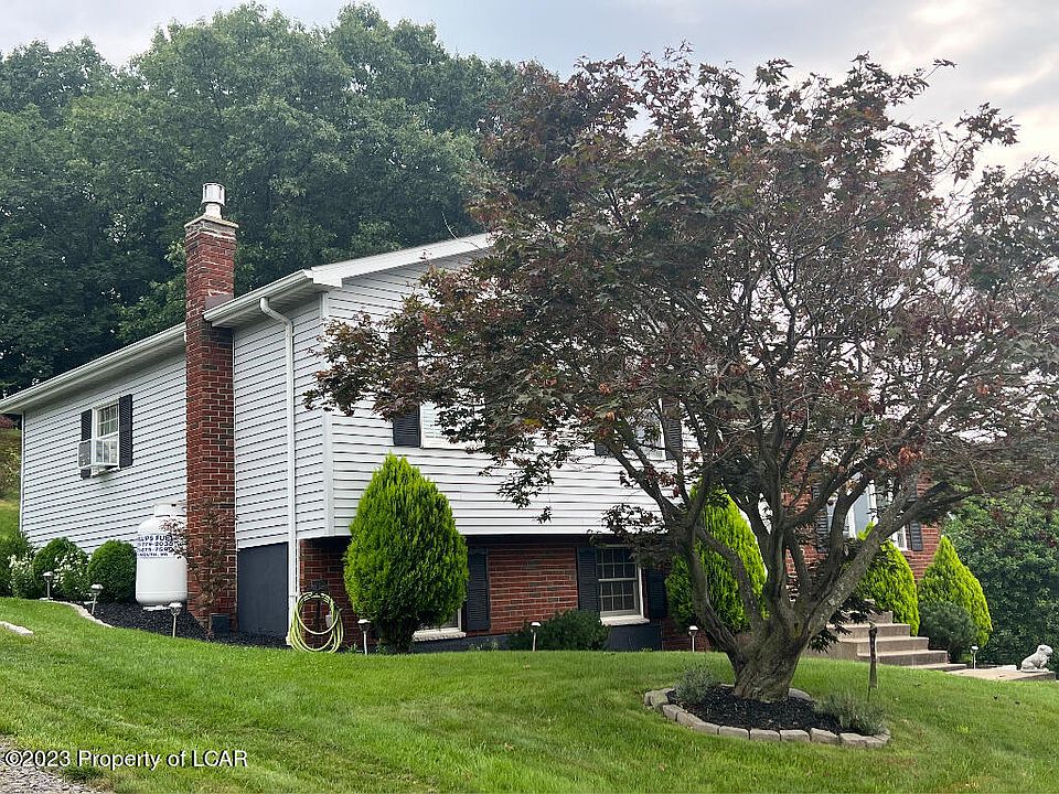 12 Overlook Dr, Nanticoke, PA 18634 MLS 233494 Zillow