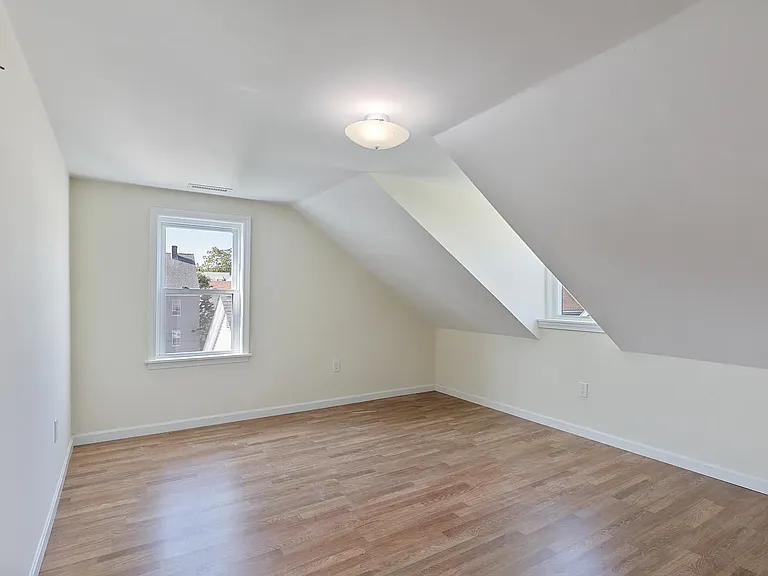 20-20R Winship St #2 — Photo 7