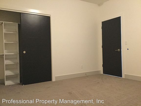 3rd image of 812 Toole Ave