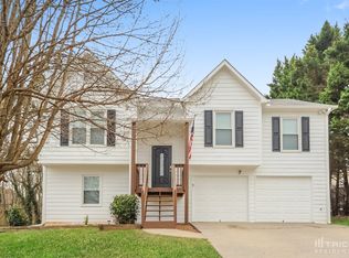 402 Chippewa Dr SE, Acworth, GA 30102