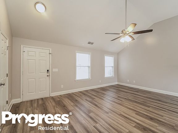 5th image of 2301 Saluda Dr