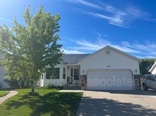 2621 W 4050 S, Roy, UT 84067