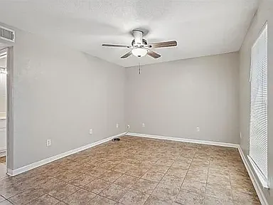 1635 Newport Pl #12 — Photo 5
