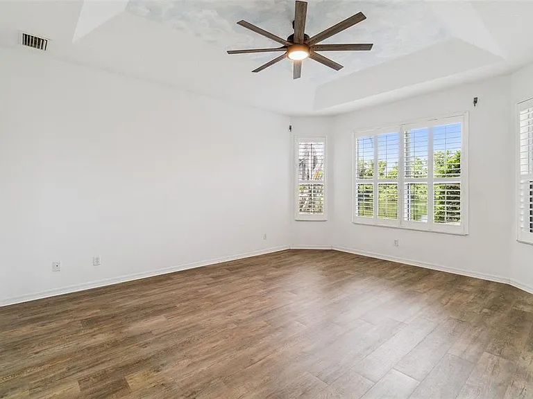 4680 Portage Trl — Photo 19
