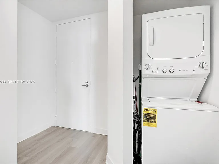 1111 SW 1st Ave #3514 — Photo 27