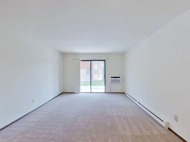 N76W14525 Market Dr #43 — Photo 6